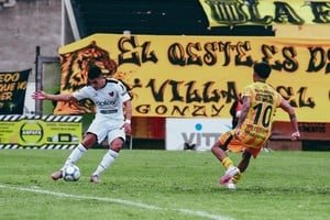 Colón Vs. Mitre | Fecha 33 de la Primera Nacional. Foto: Gustavo Autalan.