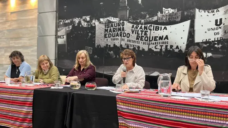 Presentación de la Encuesta Nacional de Salud y Condiciones de Trabajo Docente de Ctera
