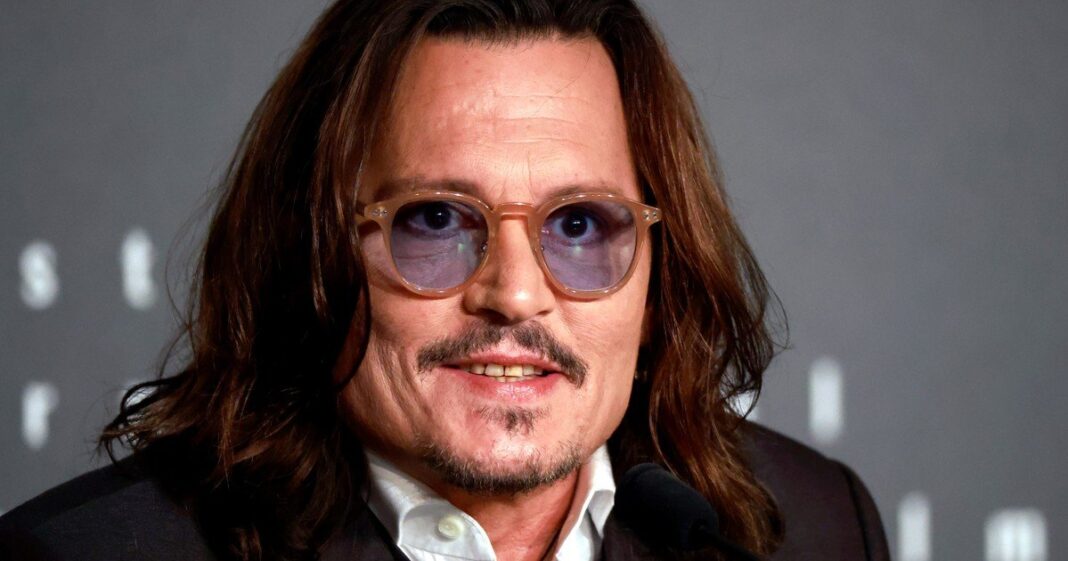 Johnny Depp en una alfombra roja
