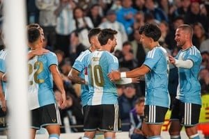 Lionel Messi con la camiseta de la Selección Argentina durante un partido