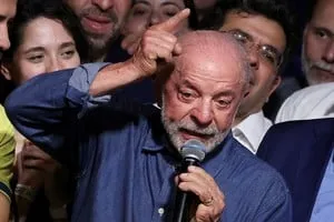 Luiz Inácio Lula da Silva durante su discurso de victoria