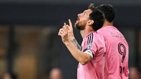Lionel Messi celebrando un gol con la camiseta de Inter Miami