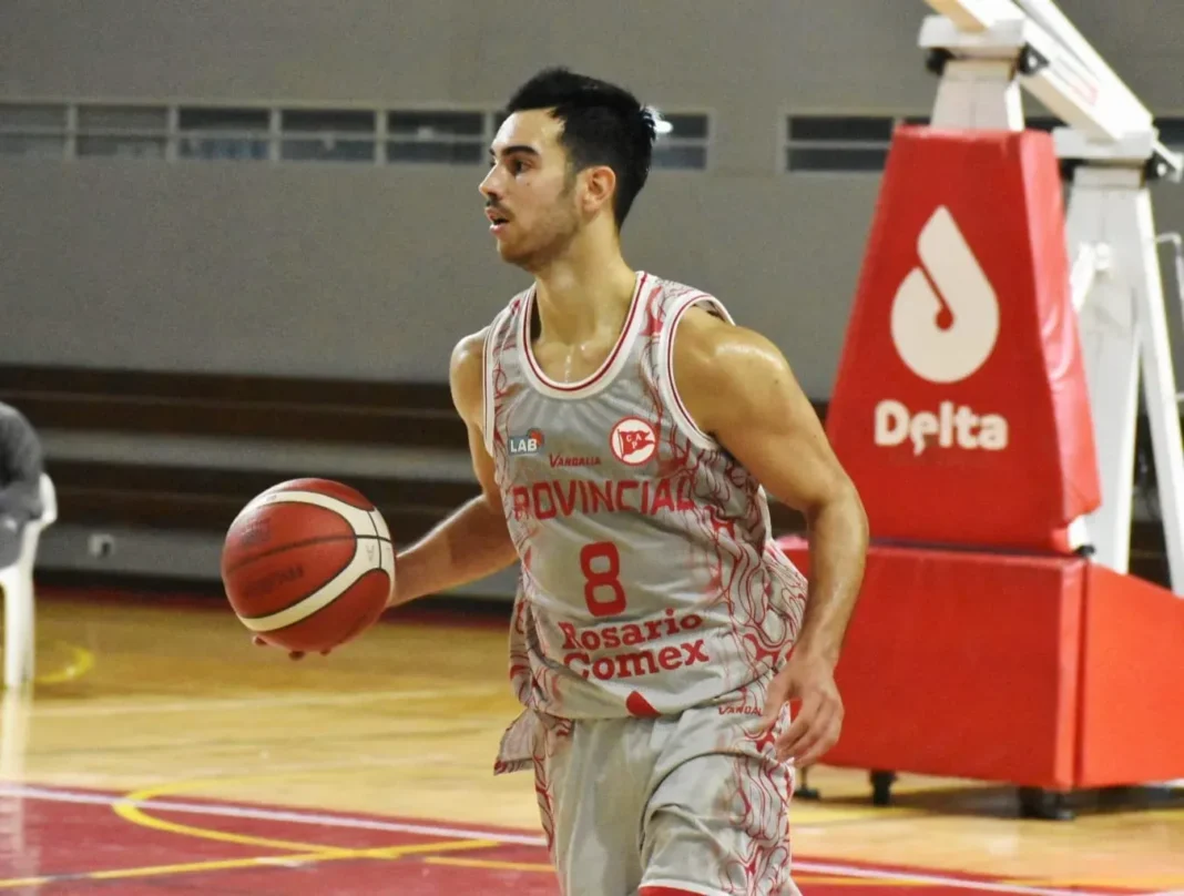 Partido de básquet entre Provincial y La Unión de Colón en la Liga Argentina
