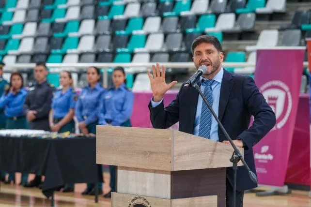 Maximiliano Pullaro durante un acto en Santa Fe