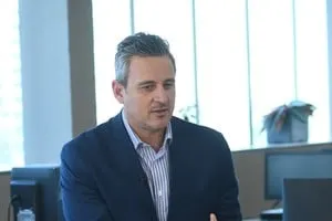 Ciro Seisas, senador provincial por Rosario, durante una entrevista