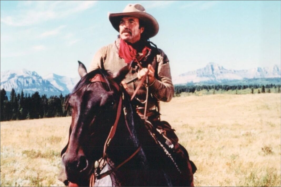 Tom Selleck en el rancho de 25 hectáreas en Hidden Valley, California