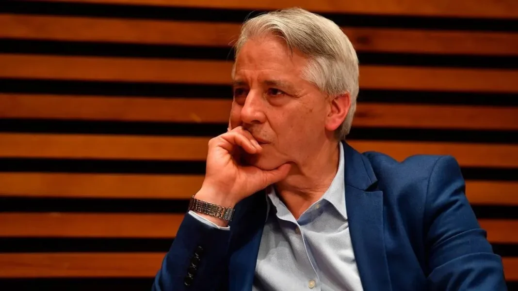 Álvaro García Linera durante una conferencia en la Universidad Nacional de Rosario